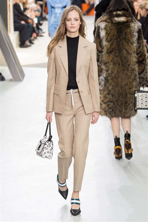 louis vuitton veste femme|Vestes et manteaux d’hiver Femme .